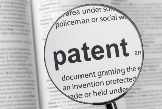 Một số vấn đề pháp lý về bắt buộc chuyển giao quyền sử dụng sáng chế